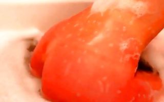 Horny amateur ex-girlfriend with amazing body taking bath