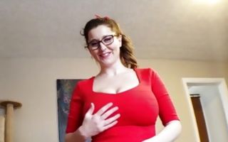 Hot mature lady in her sexy pantyhose blowing a huge fat dick